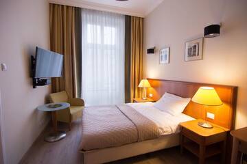 Двухместный номер с 1 кроватью в  Brass Suites